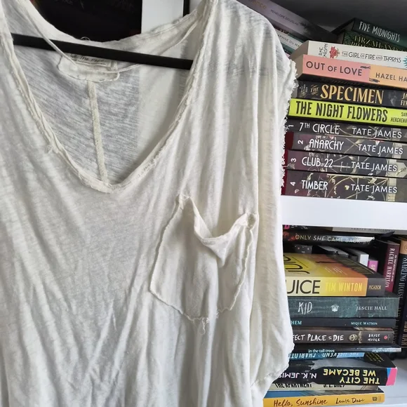 Casual White Women's Top - Picture 2 of 5